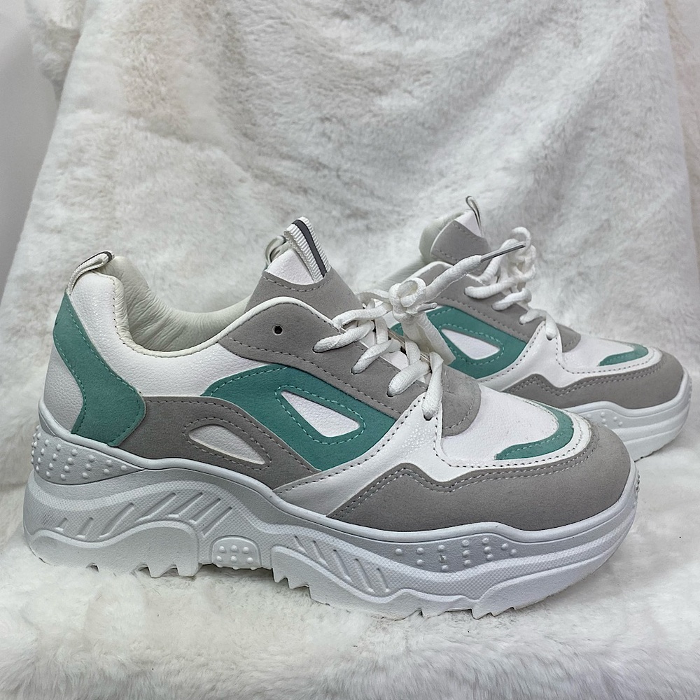 Nature Breeze Platform Teal & White Sneakers